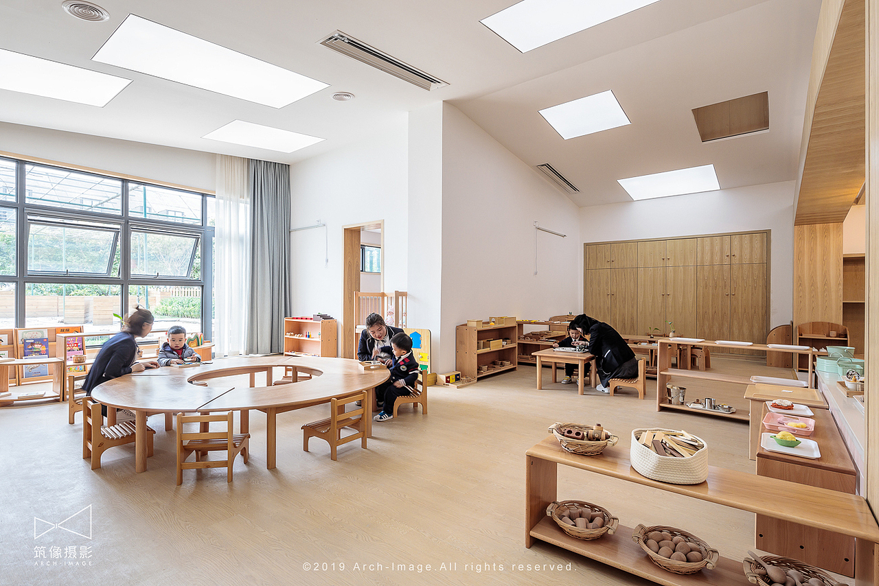 春天里幼儿园 公共空间设计