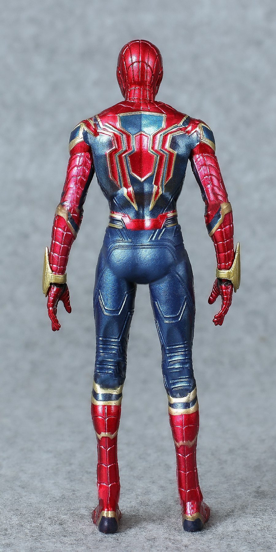 mafex 钢铁蜘蛛侠