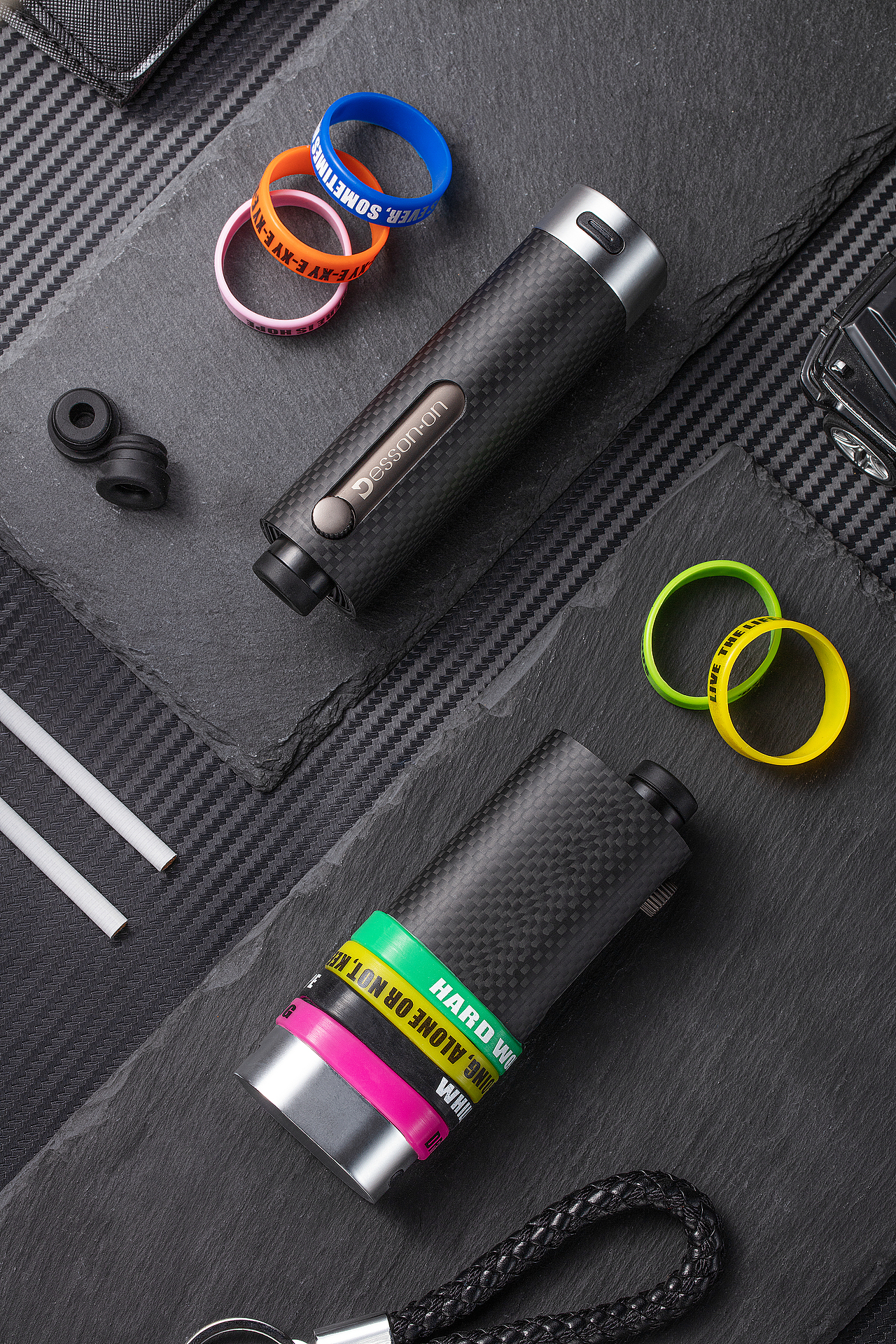 产品摄影 |地心科技✖ 一方摄影 拇指玩具手持烟灰仓（图ZMzUzNjg5NjI0） - 产品摄影 - 站酷设计师深圳一方摄影原创素材 - 站酷ZCOOL