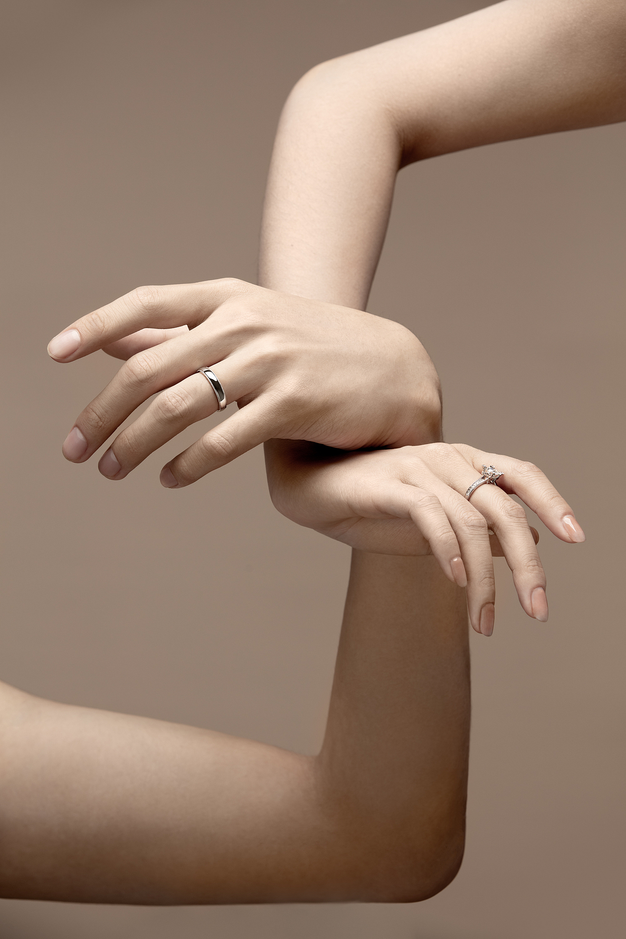 手部珠寶展示圖（圖ZMjE4Njk3NzQ0） - 產品攝影 - 站酷設計師之其上原創(chuàng)素材 - 站酷ZCOOL