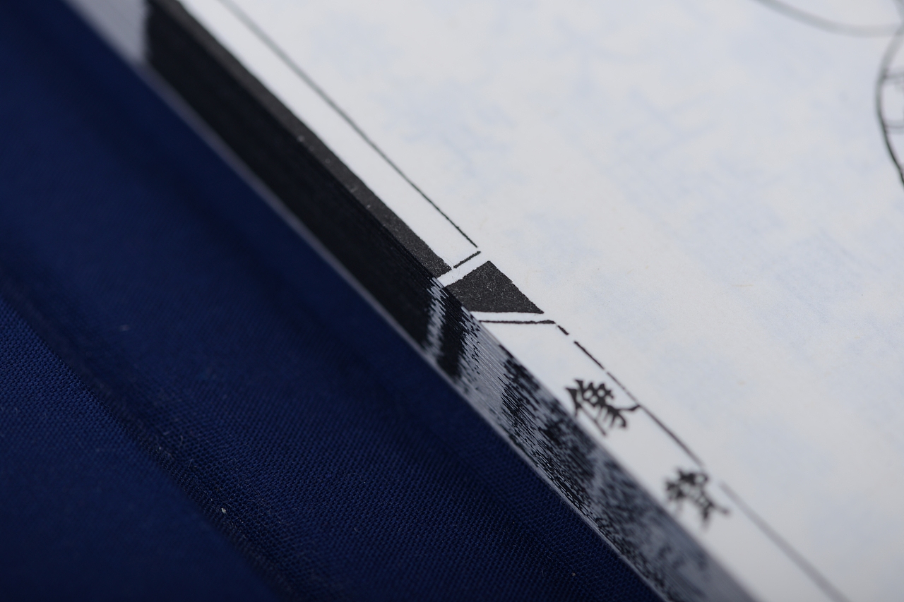 地藏菩萨本愿经（图ZMjIzMDI5MTk2） - 书籍/画册 - 站酷设计师岩浆岩03原创素材 - 站酷ZCOOL