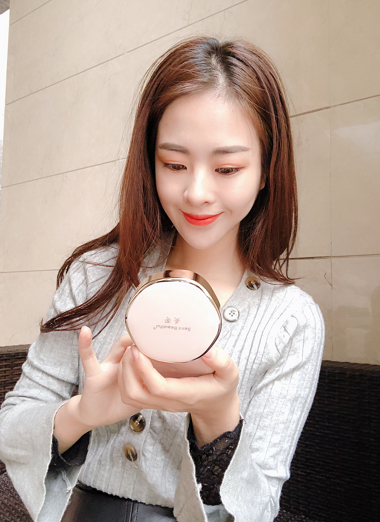 美寄美白气垫持久粉饼