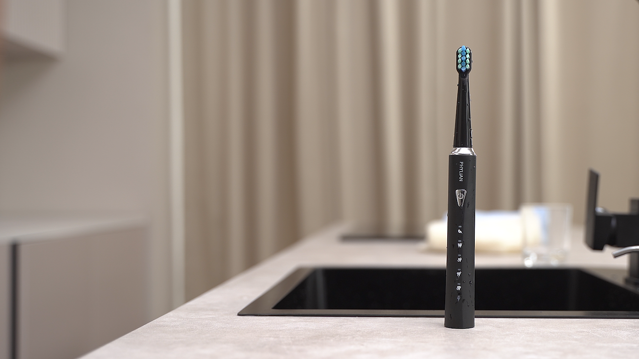 电动牙刷实拍视频（图ZMjczOTg1MjQw） - 宣传片 - 站酷设计师盒子加1原创素材 - 站酷ZCOOL