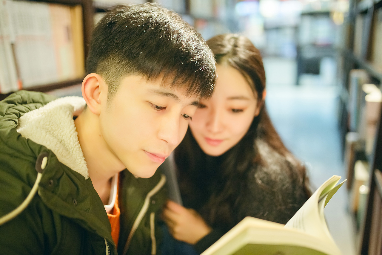 Young Lovers(图ZNDA5NjAzODA=) - 人像摄影 - 站酷设计师西瓜不要太郎原创素材 - 站酷ZCOOL
