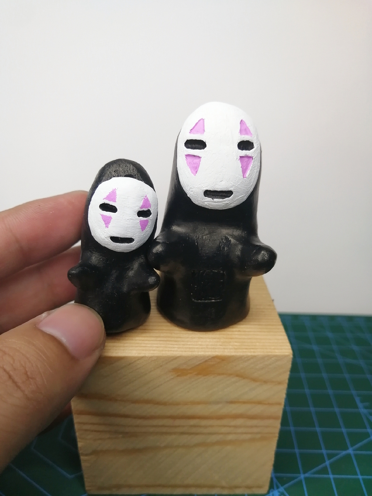 无脸男泥塑的制作与彩塑过程——塑新斋泥塑教程