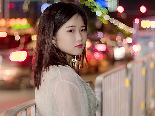 斑斓の夜晚