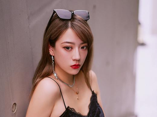 City Girl日落前的你｜城市写真