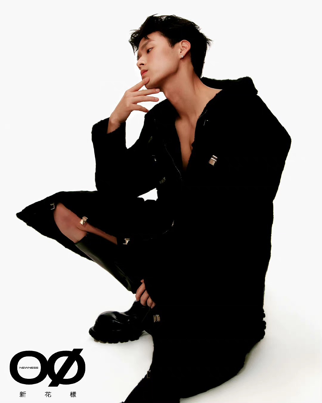 《Oops新花样》董又霖 瞭望点（图ZMjg2MTU1ODE2） - 时尚/艺术摄影 - 站酷设计师小山蕉_卡西亚酱原创素材 - 站酷ZCOOL