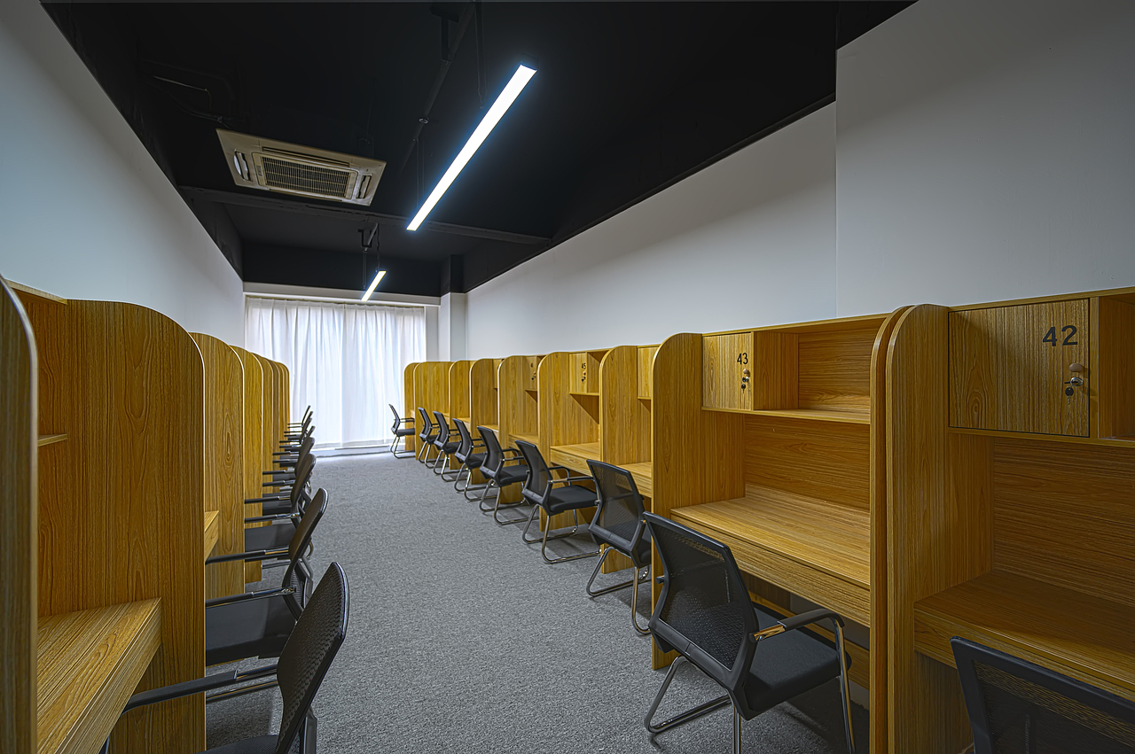 知了自习室（镇江中建店）（图ZMjczNTc0NzYw） - 环境/建筑摄影 - 站酷设计师谷琥原创素材 - 站酷ZCOOL