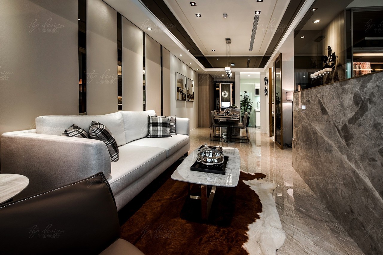 港式| 轻奢于形,优雅于里