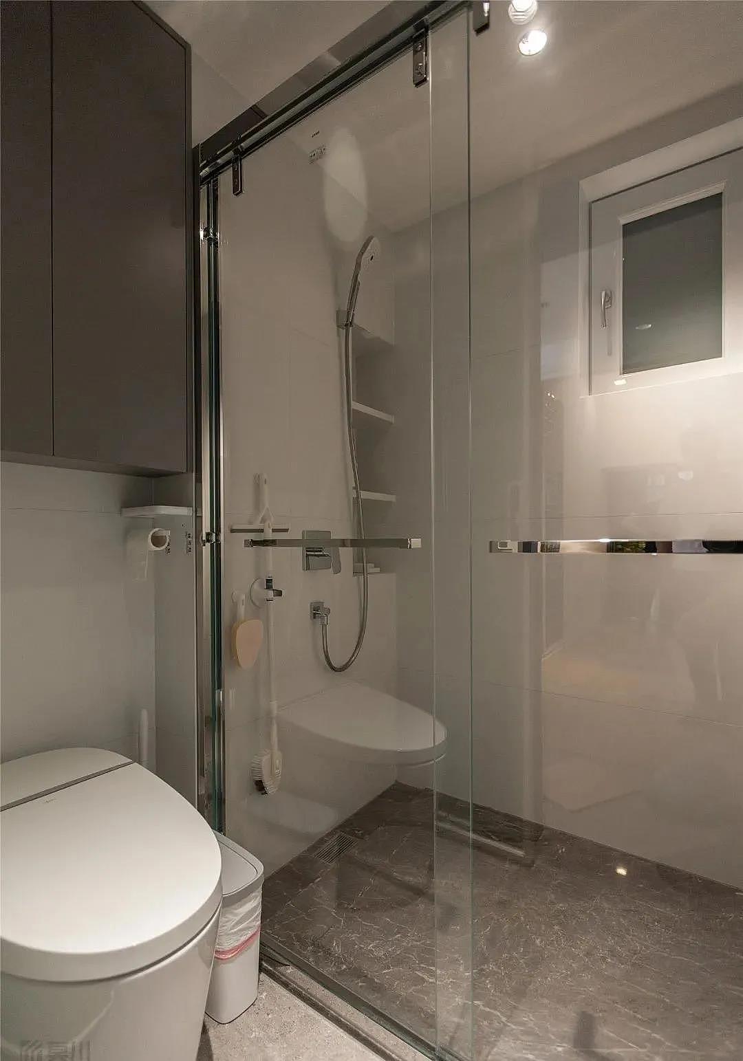 114m²简约温馨三居，白色+克莱因蓝的搭配明净又高级！（图ZMjc5MjY2Njcy） - 家装设计 - 站酷设计师峰光无限装饰原创素材 - 站酷ZCOOL