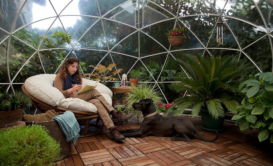 你的花园是全年防风雨的冰屋