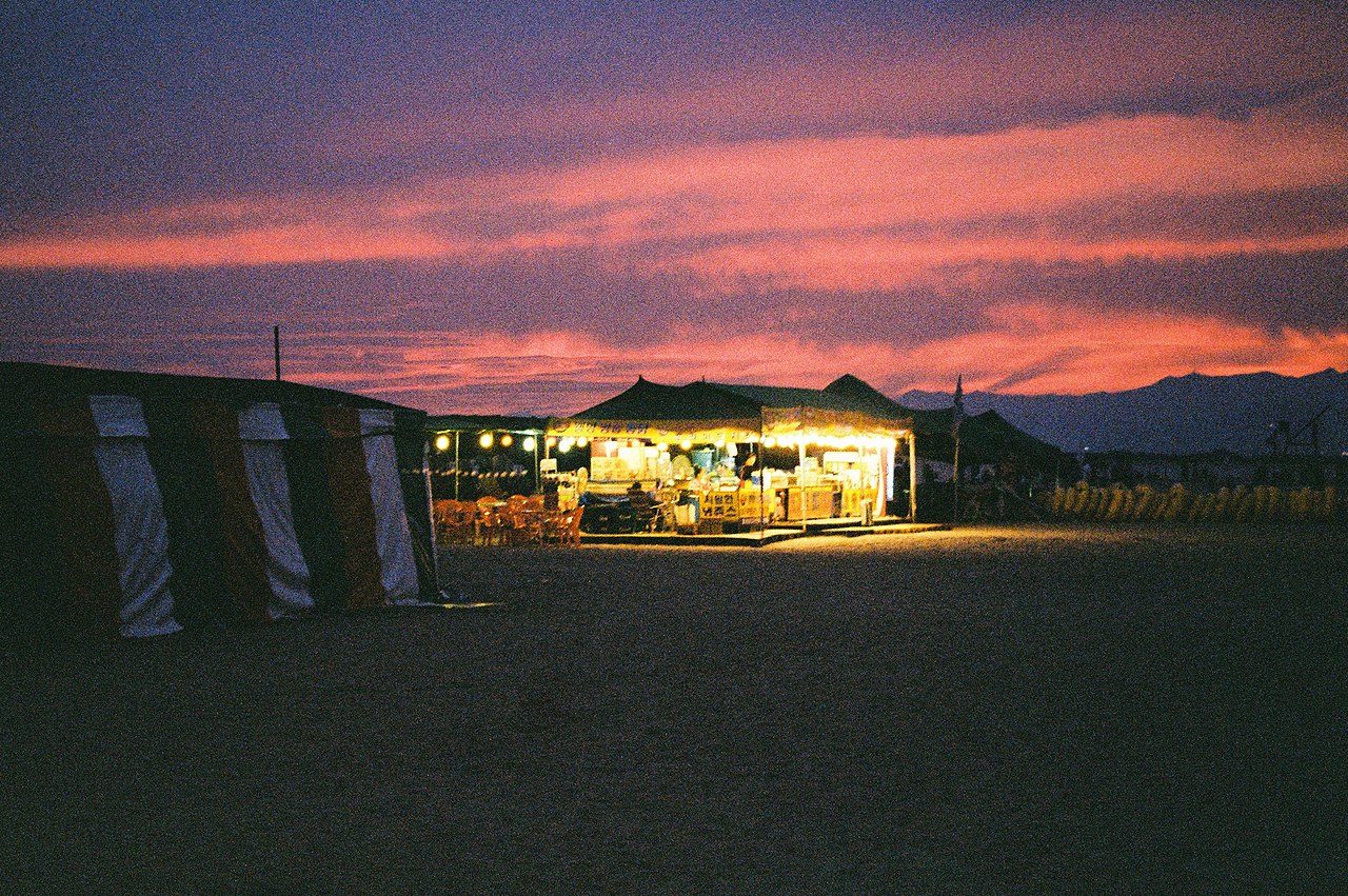 【胶片记录】和世界做邻居（图ZMjY4NzQ3MjAw） - 人文/纪实摄影 - 站酷设计师付诗意PHOTO原创素材 - 站酷ZCOOL