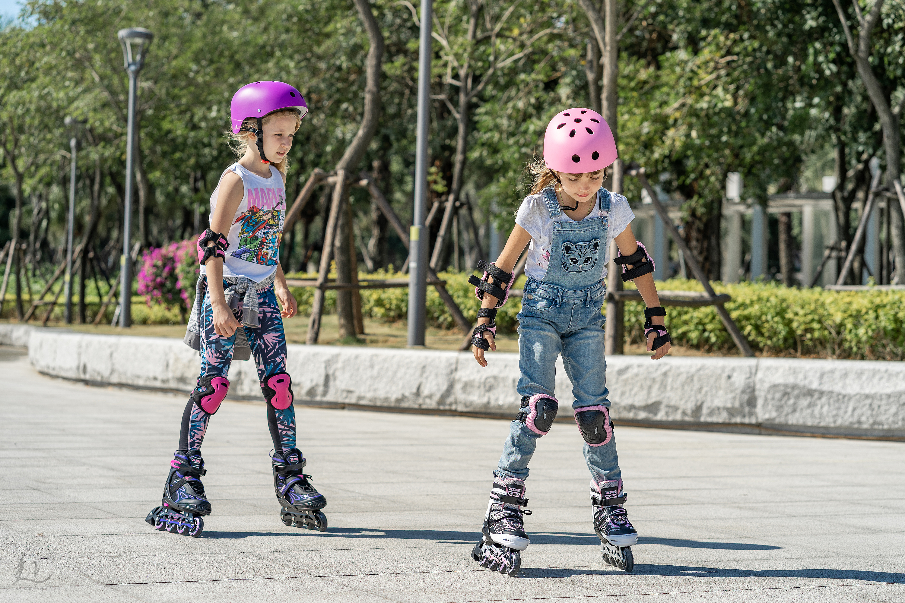 2pm品牌轮滑鞋 roller skating 外景拍摄