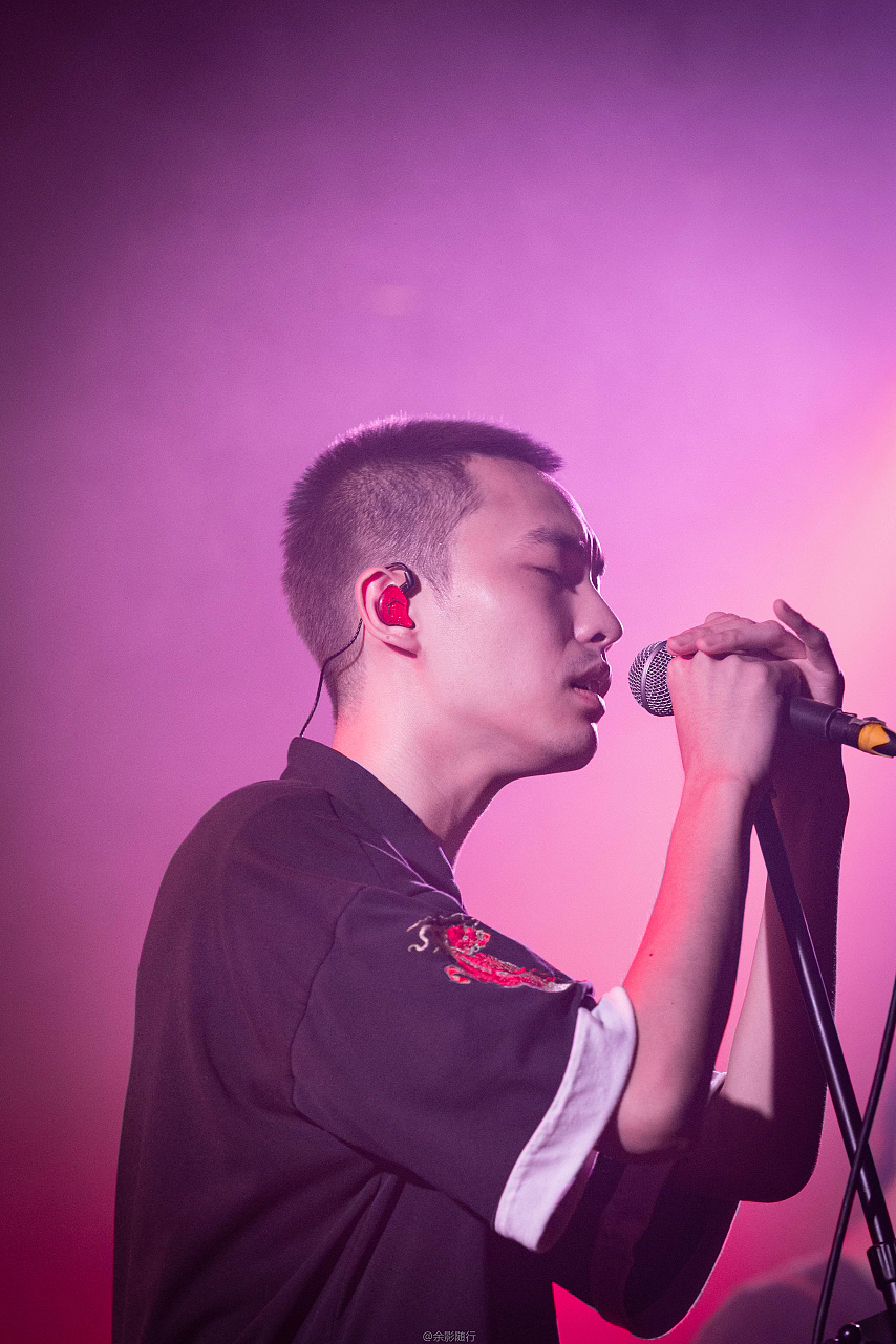 厨子和戏子乐队2022巡演广州站（图ZMzE0MzM4ODc2） - 人像摄影 - 站酷设计师余影随行原创素材 - 站酷ZCOOL