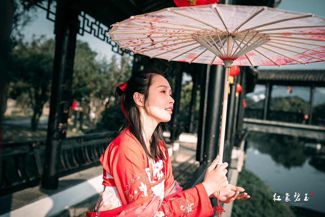 《红裳碧玉》-2019第一组照片（图ZMTQzNDA4MDg4） - 人像摄影 - 站酷设计师贱贱Jesse原创素材 - 站酷ZCOOL