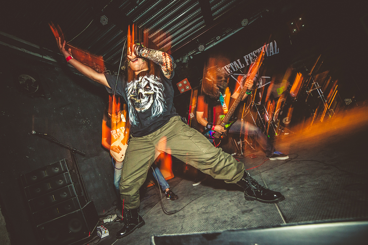 330金属音乐节广州站（图ZMjE4MTMxMDA=） - 人像摄影 - 站酷设计师凹凸蜀黍原创素材 - 站酷ZCOOL