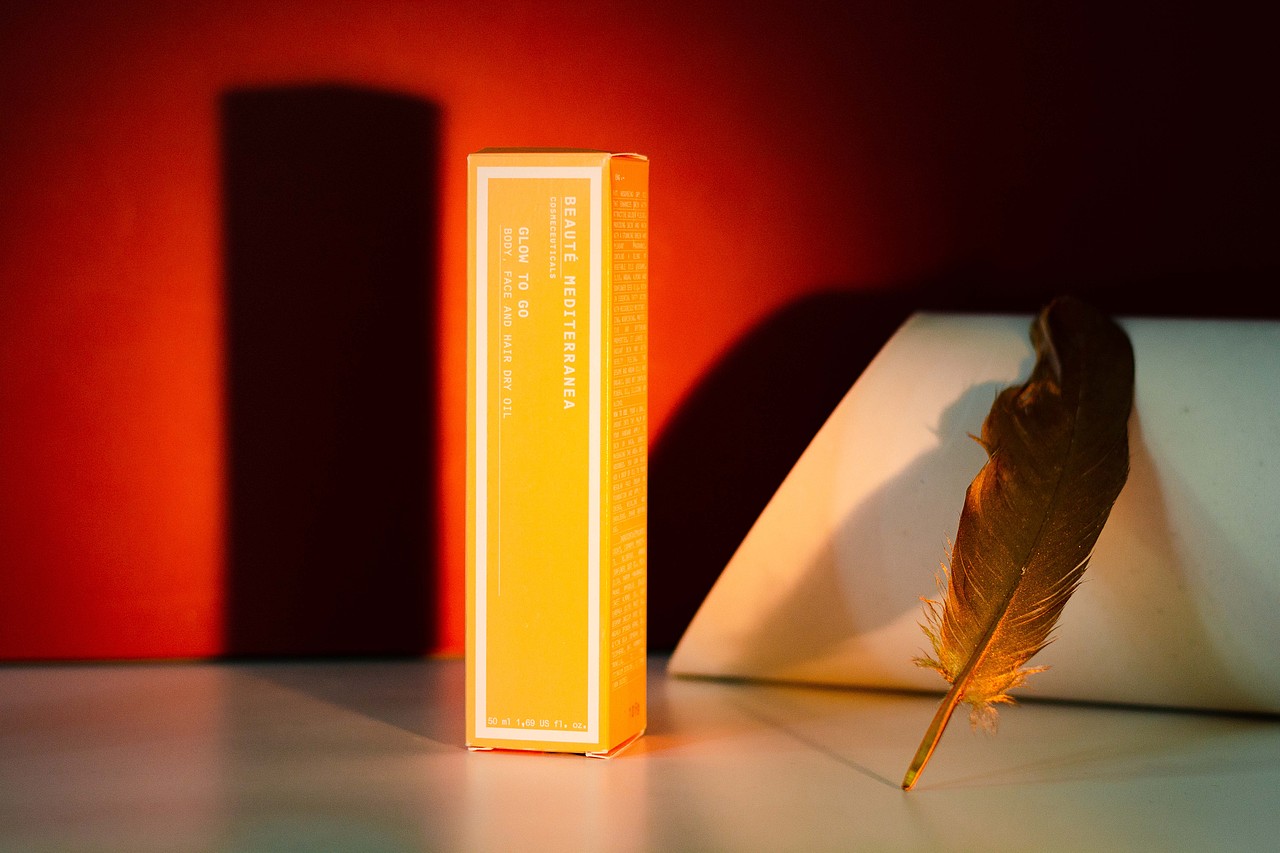 西班牙BM LAB贝玫蒂养护高光油（图ZMTk3NjA0NjY0） - 产品摄影 - 站酷设计师有间图片社原创素材 - 站酷ZCOOL