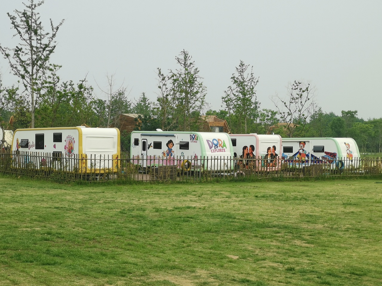 日宿迁游玩,在三台山森林公园内拍摄的衲田花海,衲田村,房车主题住宿
