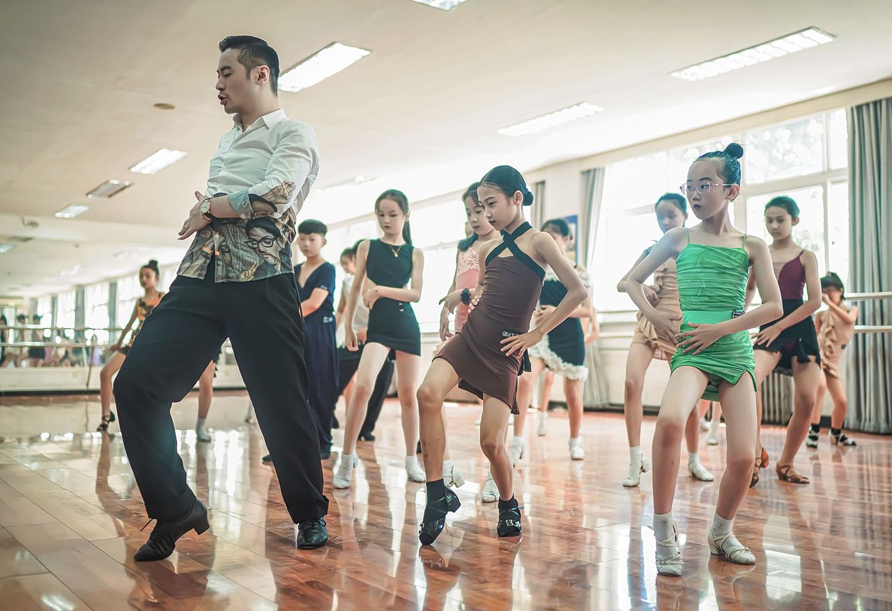 《华嘉舞蹈学院少儿冠军训练营》之上课篇(一)