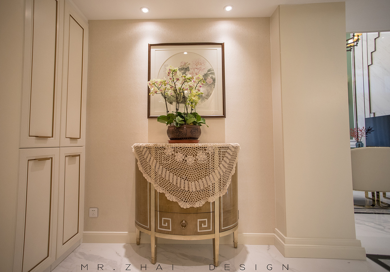 天成郡府复式洋房轻奢风