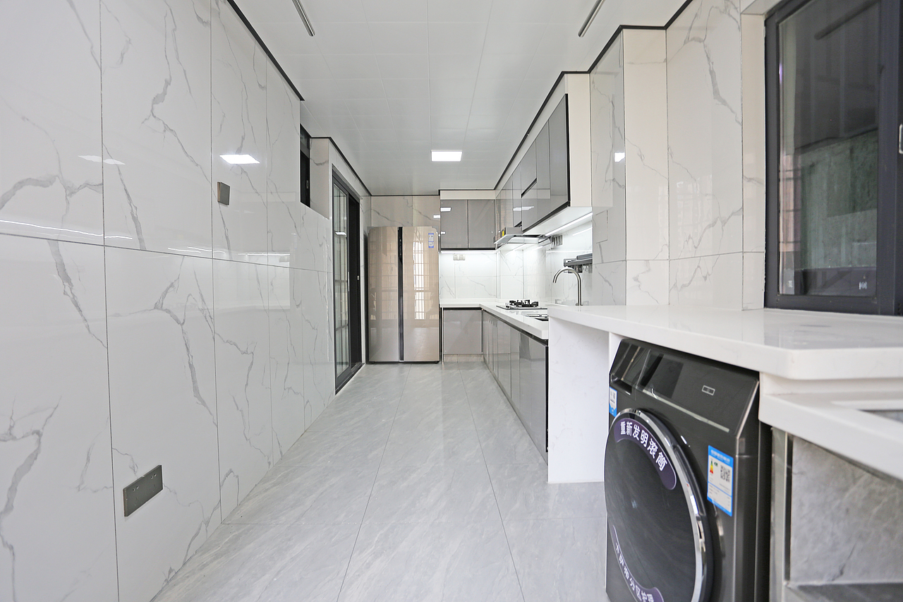 四川岳池龙湖观澜(105平方现代轻奢三居室)实景案例