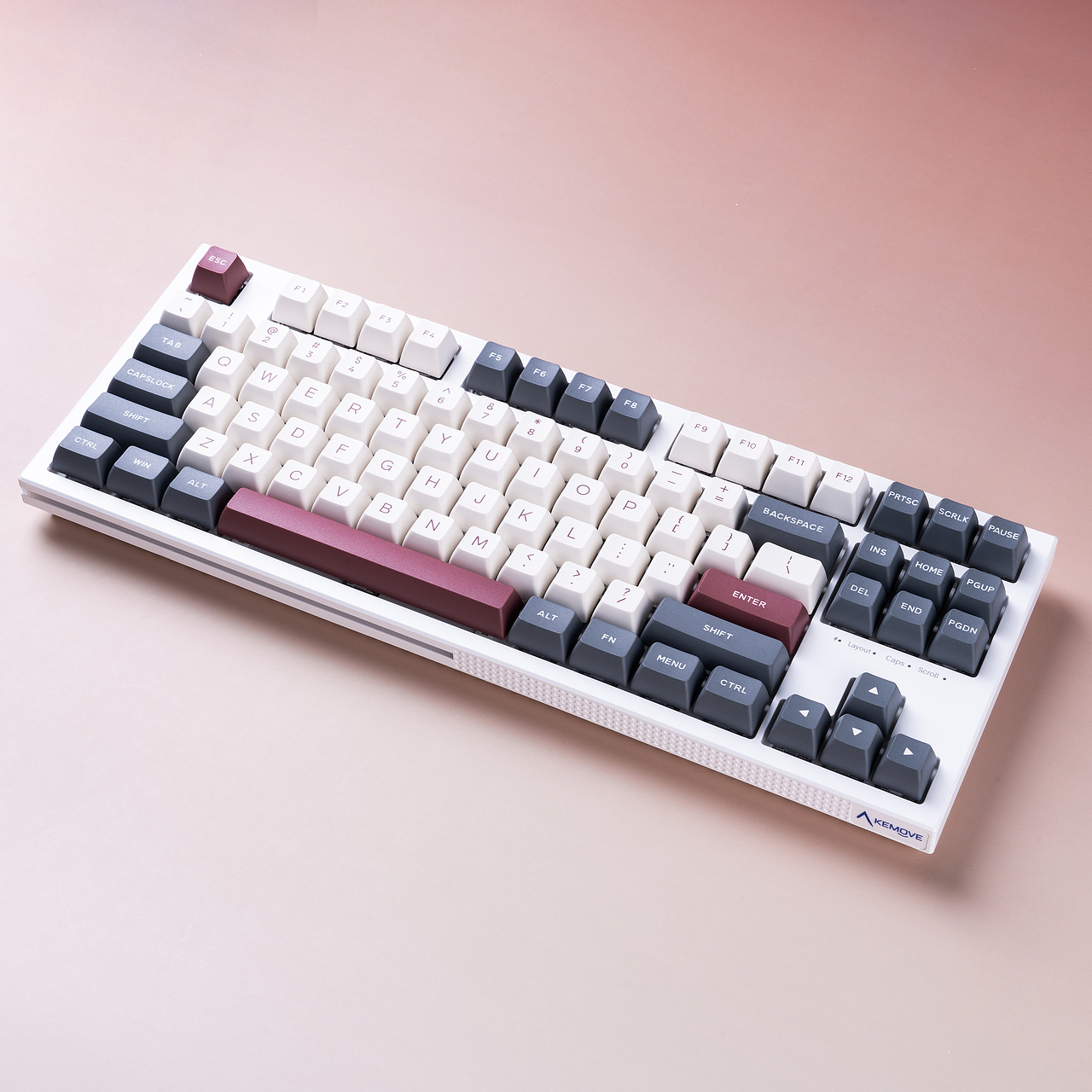 红黑白三拼色键帽