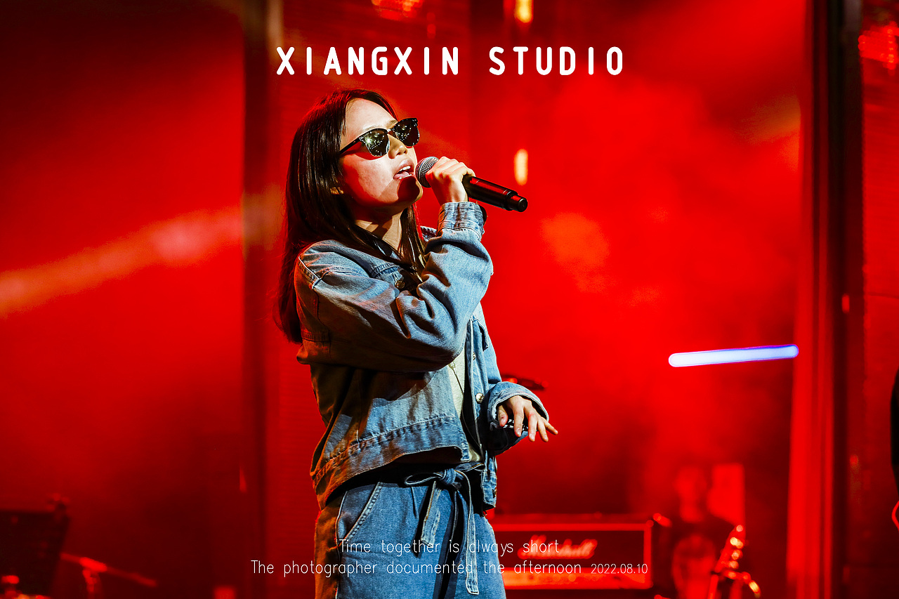 商业活动摄影|四川传媒学院飞儿乐队活动现场|图片直播（图ZMzU3ODM5MzEy） - 时尚/艺术摄影 - 站酷设计师象心商业活动摄影原创素材 - 站酷ZCOOL