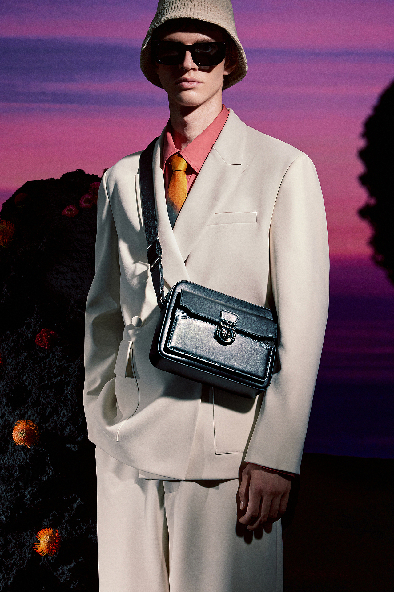 SATCHI 2023 CAMPAIGN（图ZMzU4NjQxNjMy） - 人像摄影 - 站酷设计师黑白君工作室原创素材 - 站酷ZCOOL