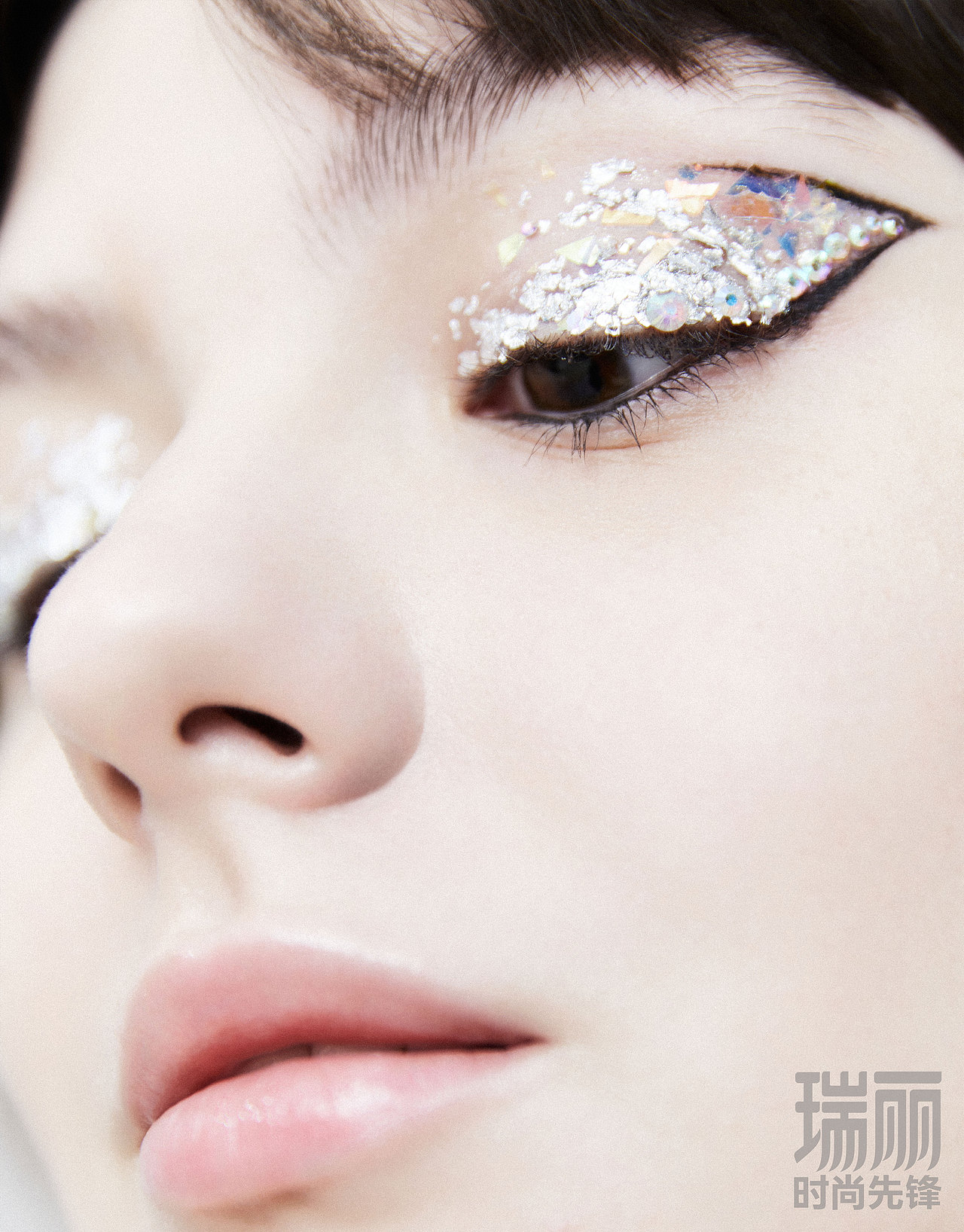 瑞丽时尚先锋 美妆篇（图ZMzAxNjkzMTUy） - 修图/后期 - 站酷设计师我在北京跑三轮儿原创素材 - 站酷ZCOOL