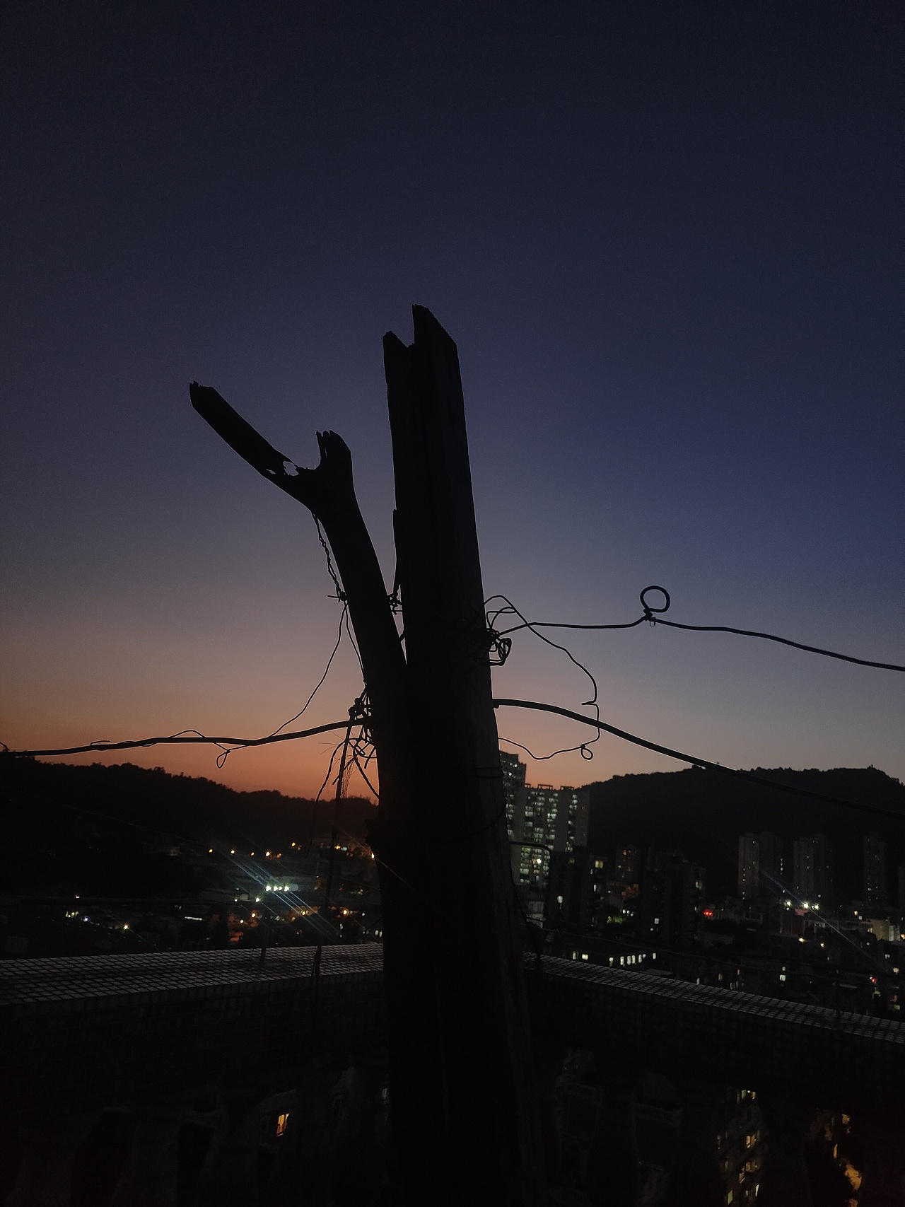 镜头里往往藏着比语言更丰盈的故事。（图ZMzU3MDQ0NTA4） - 人文/纪实摄影 - 站酷设计师322的233原创素材 - 站酷ZCOOL