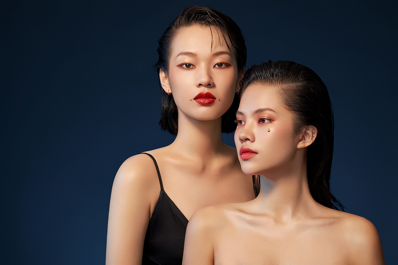 探索大自然神秘力量主题的彩妆