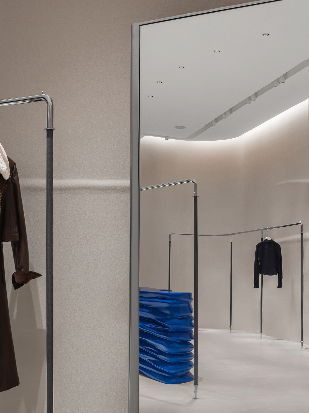 WED中熙设计｜WRONG荣 服装品牌空间（图ZMzY1NjY2MzE2） - 商业空间设计 - 站酷设计师WED中熙设计原创素材 - 站酷ZCOOL