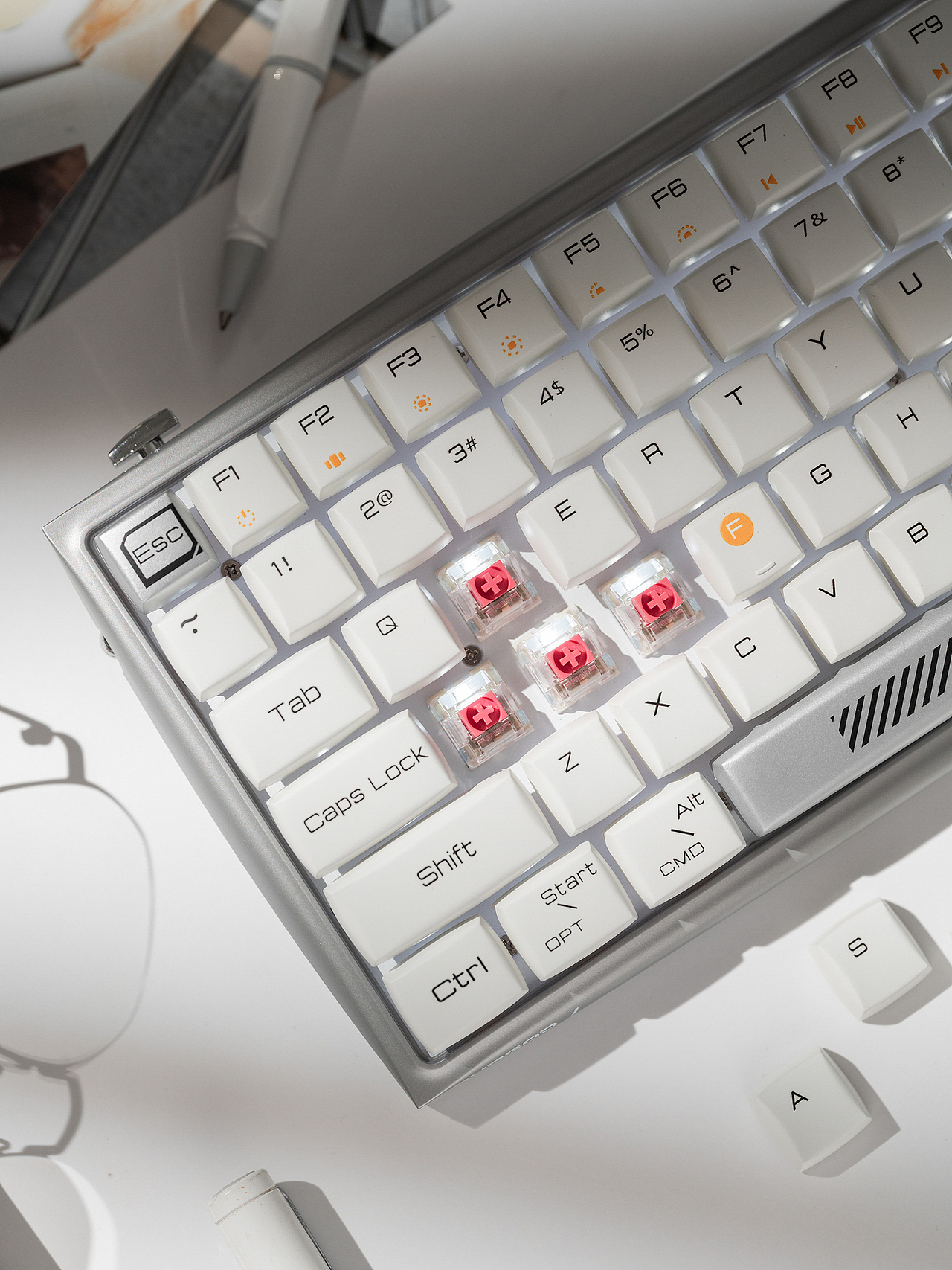 杜伽Hi Keys 蓝牙无线机械键盘（图ZMzI2MDA2ODQw） - 产品摄影 - 站酷设计师ShouziVision原创素材 - 站酷ZCOOL