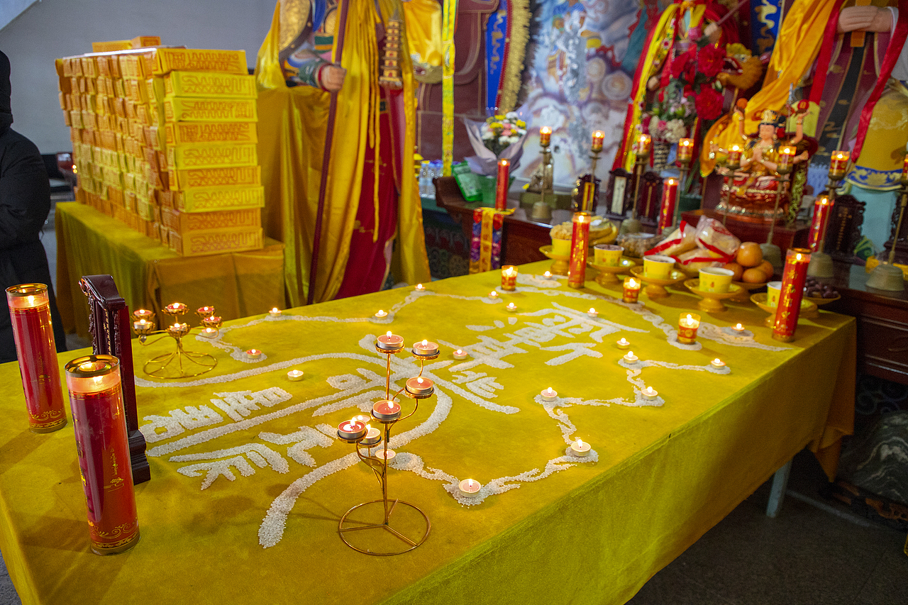 道观法会现场人文记实