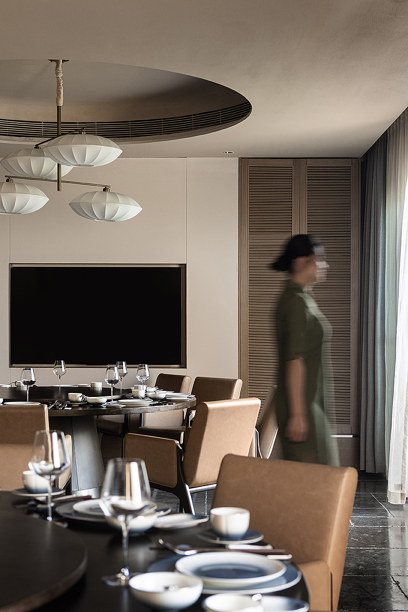 之境内建筑 | 1600㎡峨眉山高桥里湖畔餐饮空间