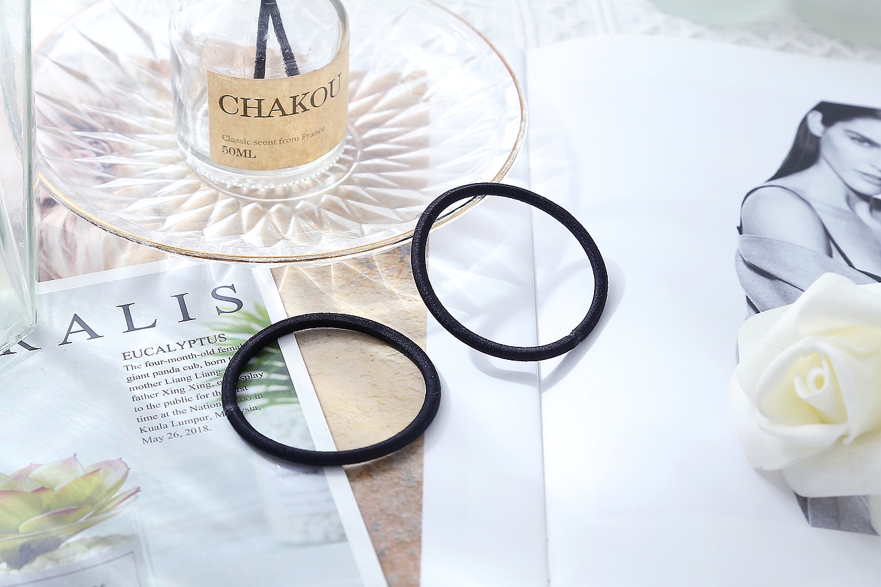 頭繩發(fā)圈/發(fā)飾の靜物拍攝（圖ZMzYyNjM0ODky） - 產(chǎn)品攝影 - 站酷設(shè)計(jì)師Wong野百合原創(chuàng)素材 - 站酷ZCOOL