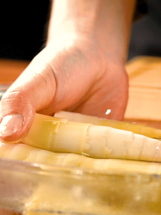 电商牛肉酱视频 | 宽窄巷子 X 口水视觉（图ZMzA5NjM5MDI4） - 美食摄影 - 站酷设计师口水视觉原创素材 - 站酷ZCOOL