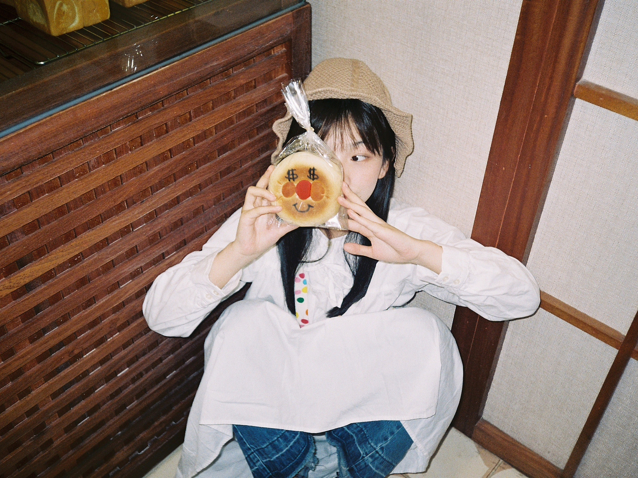 耳机少女（图ZMjk4MDUwNDIw） - 人像摄影 - 站酷设计师梁小猪猪原创素材 - 站酷ZCOOL