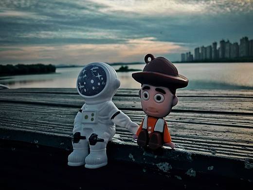 跨越光年的友誼（個人主頁-ZNjg3NDk1MDA=） - 其他攝影 - 站酷設(shè)計師他山的玄武巖原創(chuàng)素材 - 站酷ZCOOL