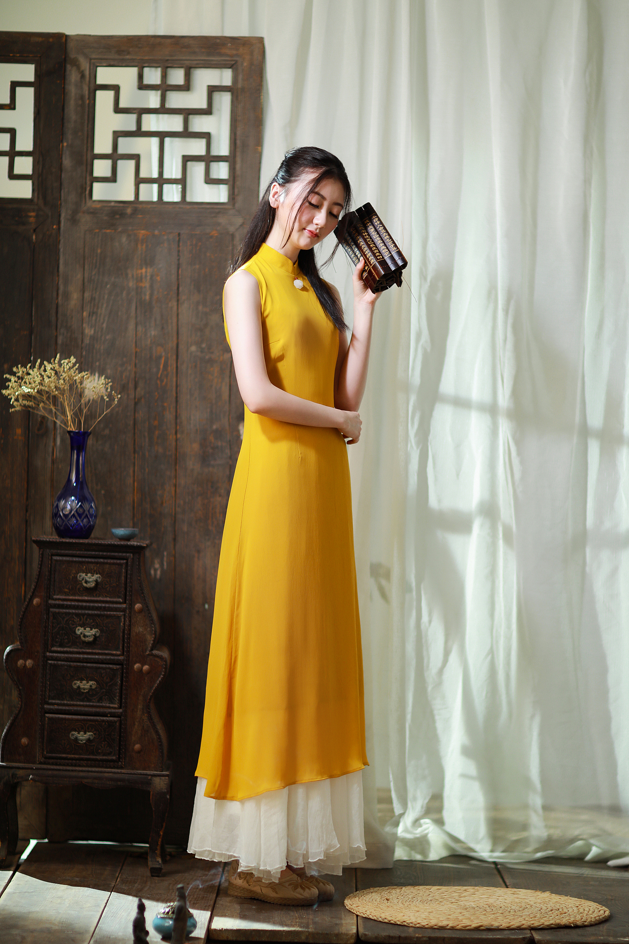 中国风服装拍摄 国风汉服模特拍摄 网店上新展示图片（图ZMTI2MTU2ODE2） - 产品摄影 - 站酷设计师影际摄影原创素材 - 站酷ZCOOL