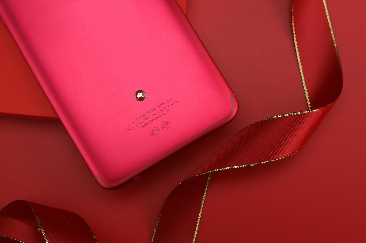 OPPO R11s星幕新年版：更好的新年礼物！（图ZMTAwNDI2MjU2） - 电子产品 - 站酷设计师数码视界原创素材 - 站酷ZCOOL