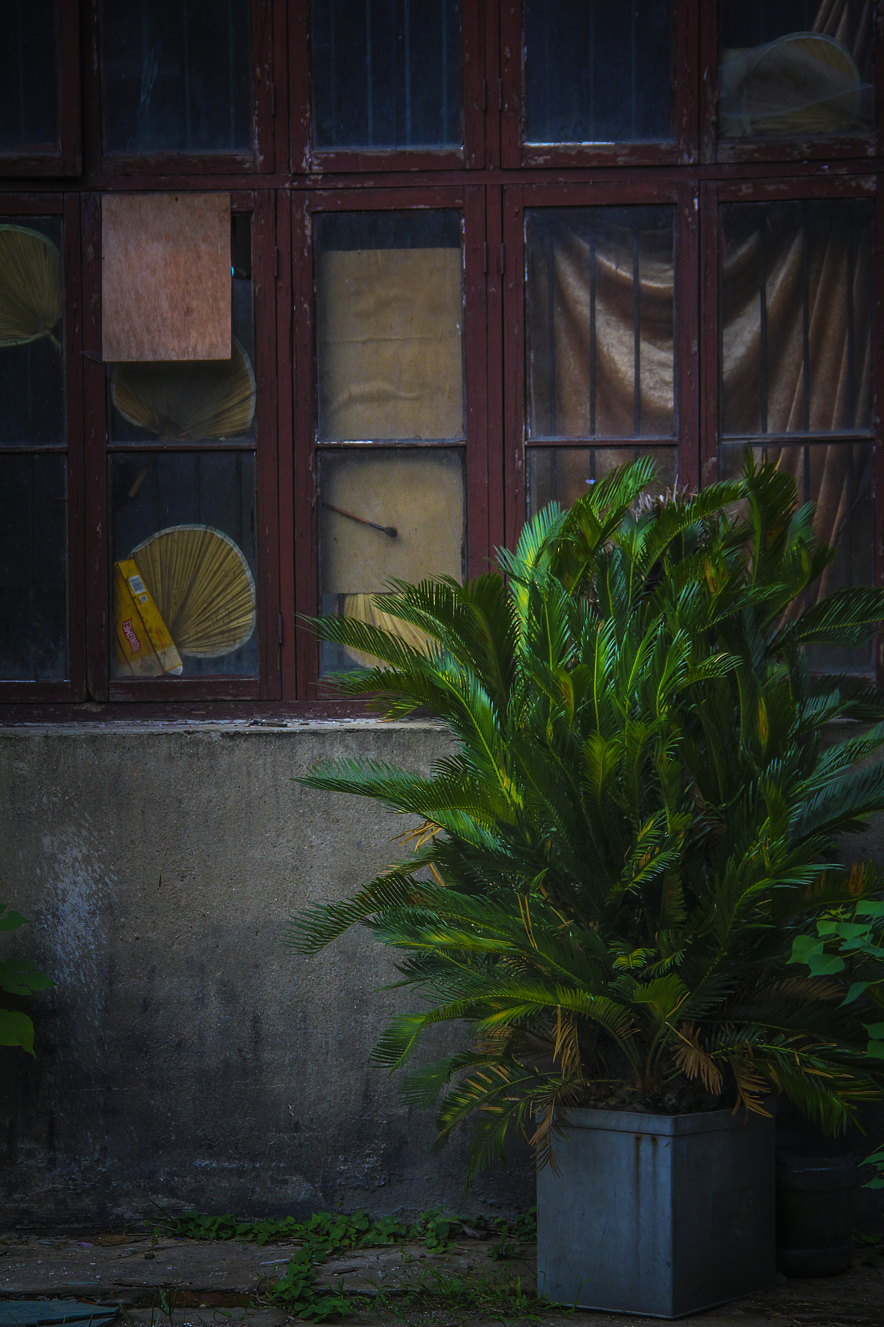 沉默的窗 SILENT WINDOW（图ZMTI5Njc3OTI4） - 人文/纪实摄影 - 站酷设计师椅子升空原创素材 - 站酷ZCOOL