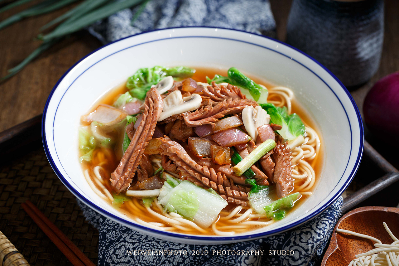 腰花面（图ZMTYwOTQ1NjY4） - 产品摄影 - 站酷设计师魏薇安原创素材 - 站酷ZCOOL