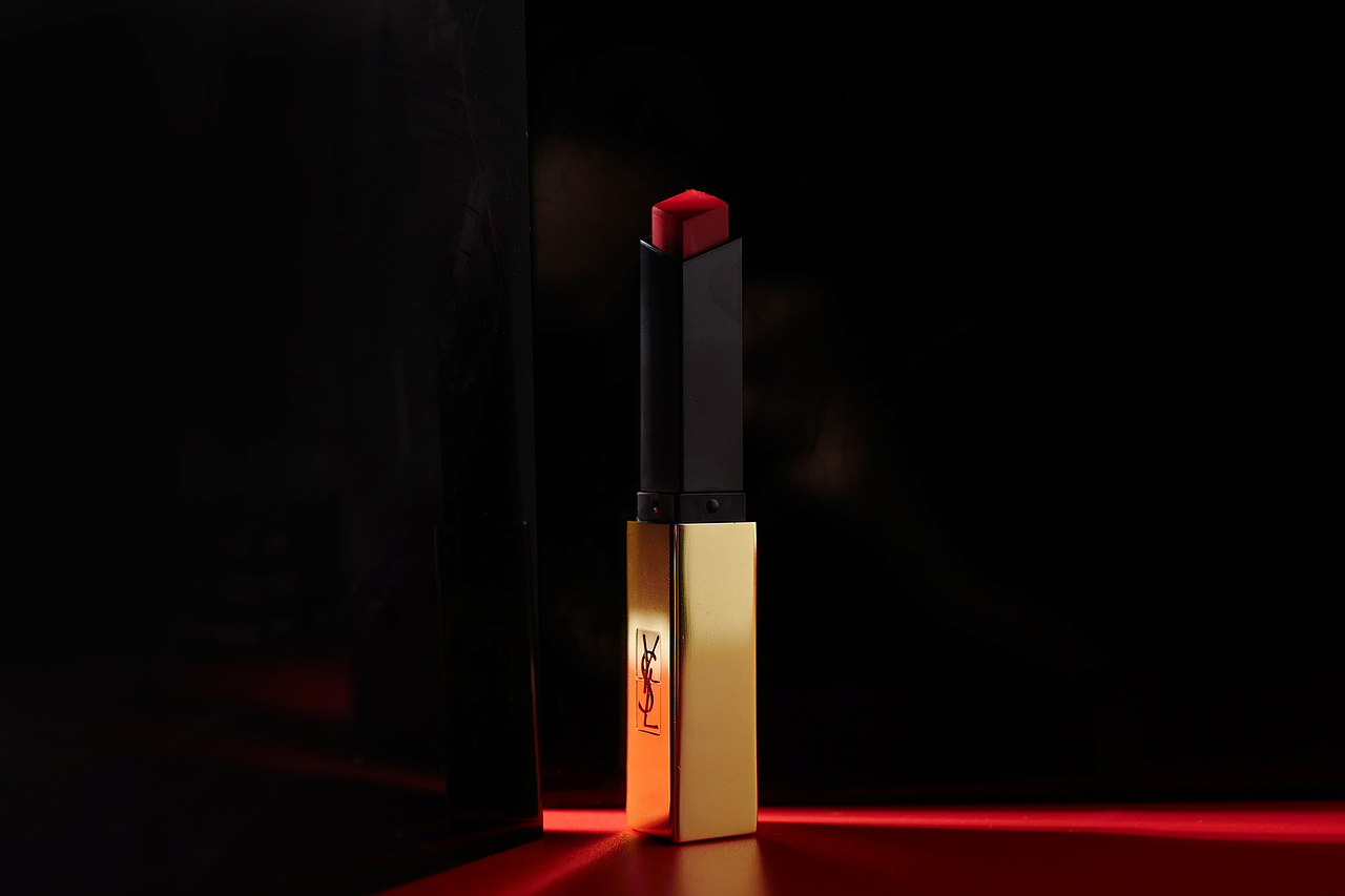 YSL小金管（图ZMTM5OTU3MzEy） - 产品摄影 - 站酷设计师想飞又飞不起的猪原创素材 - 站酷ZCOOL