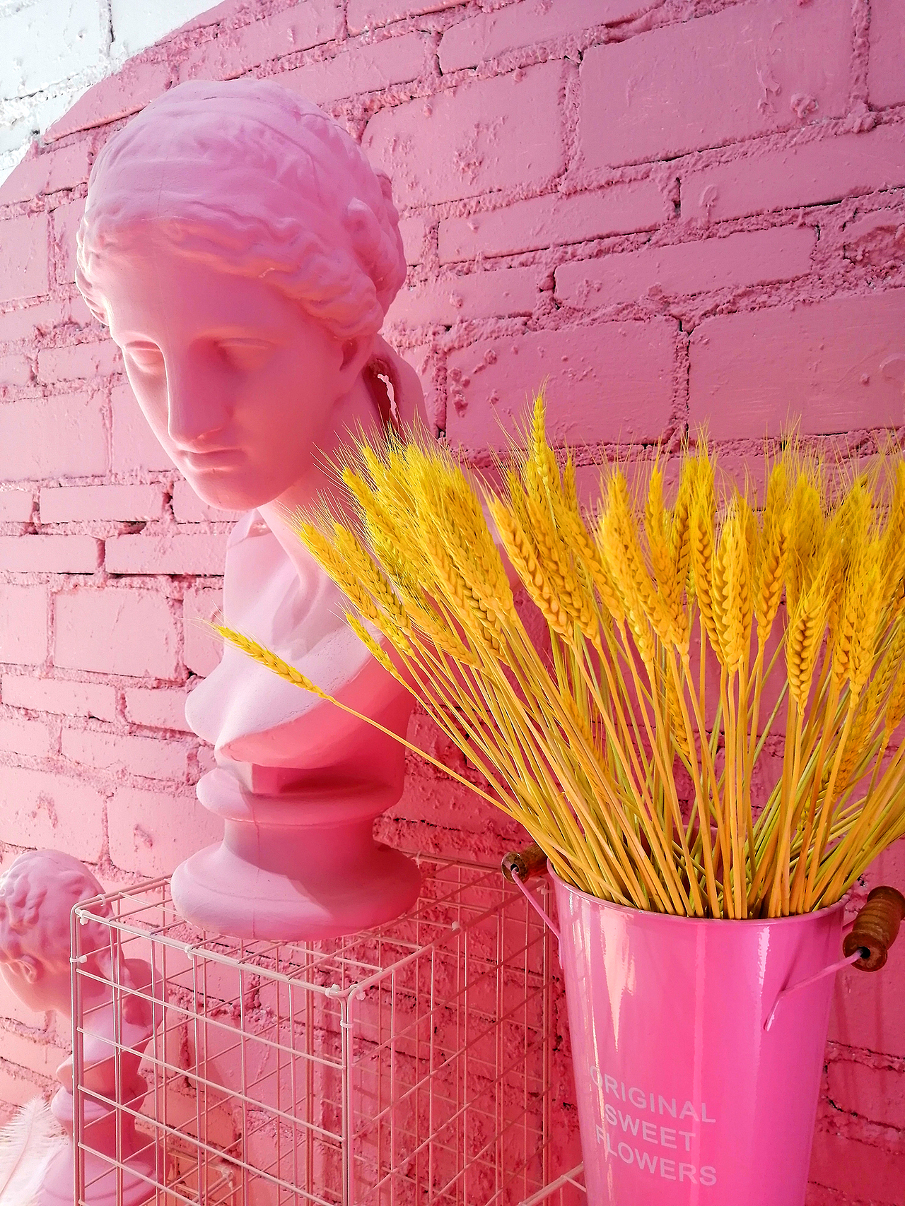 hellokitty主题网红打卡场景（图ZMjAwNDkzNDIw） - 展陈设计 - 站酷设计师第一视觉设计原创素材 - 站酷ZCOOL