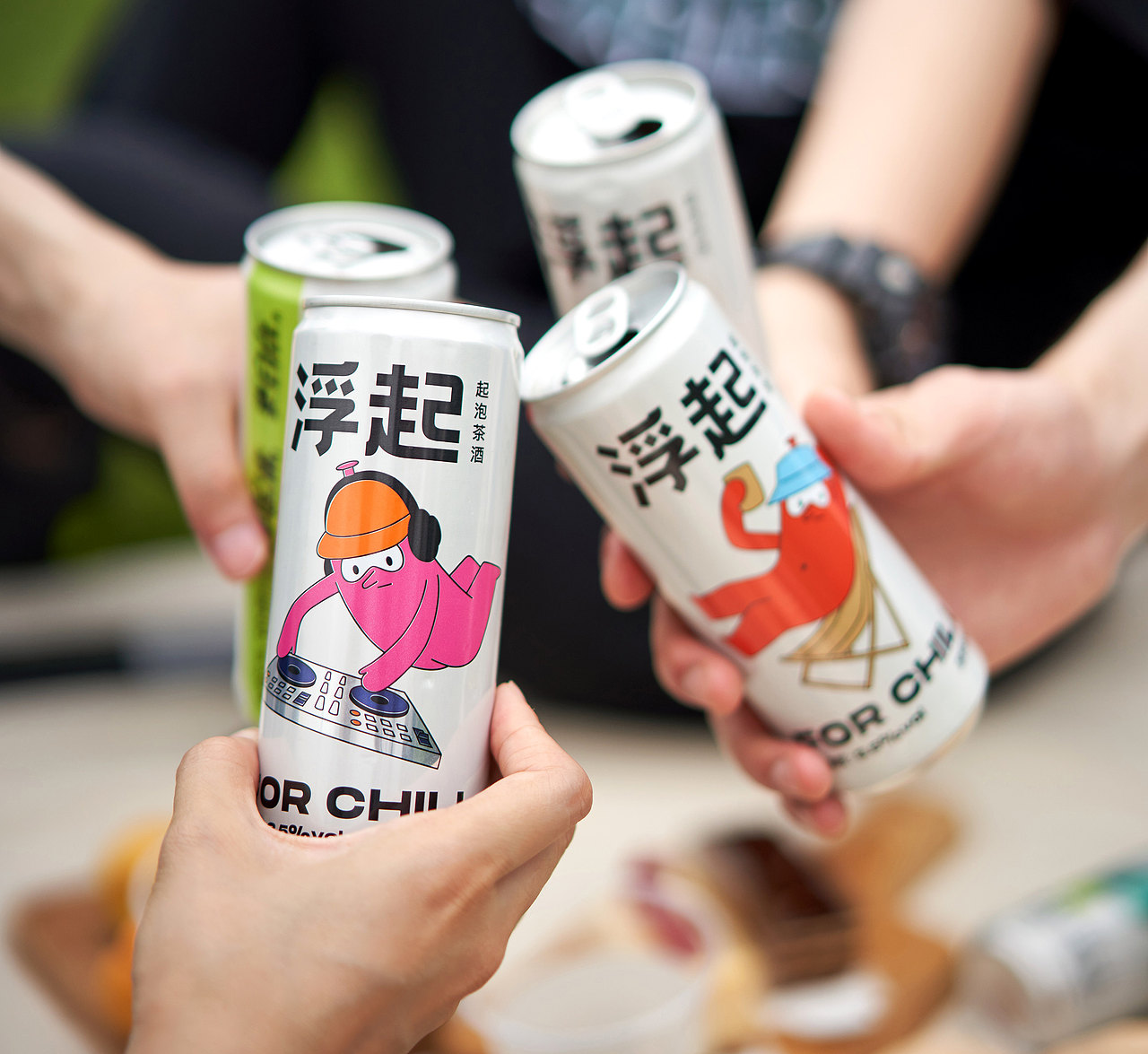 FOR CHILL 浮起 起泡茶酒 Packaging Design（图ZMjYwOTk5NTYw） - 包装 - 站酷设计师lowkeydesign原创素材 - 站酷ZCOOL