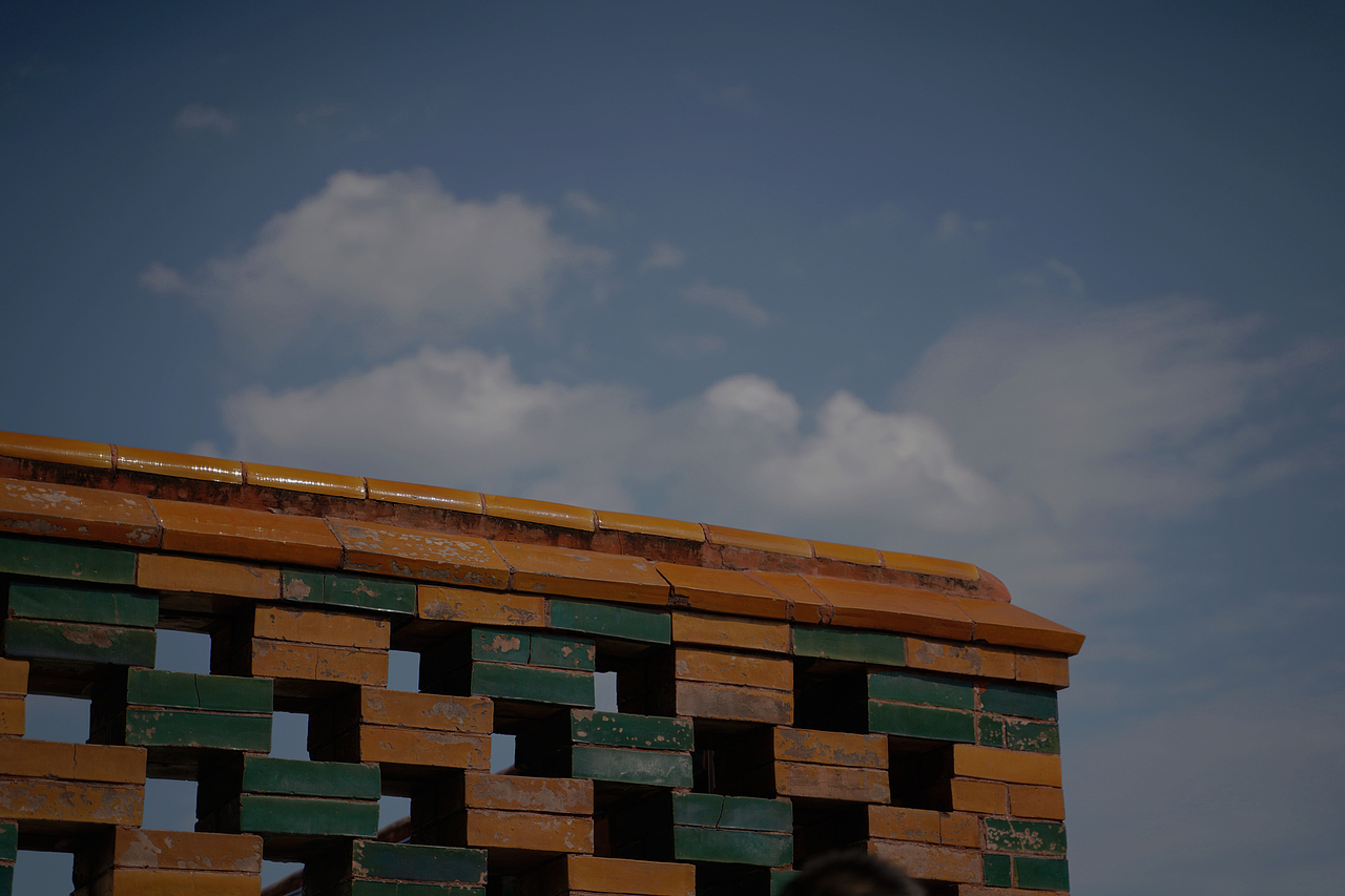 “出门走走哦”