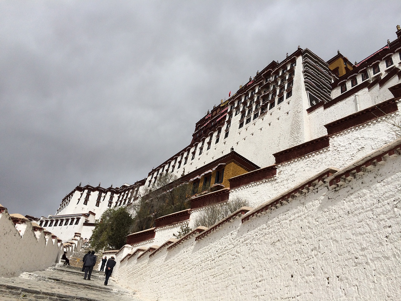 布达拉宫一角