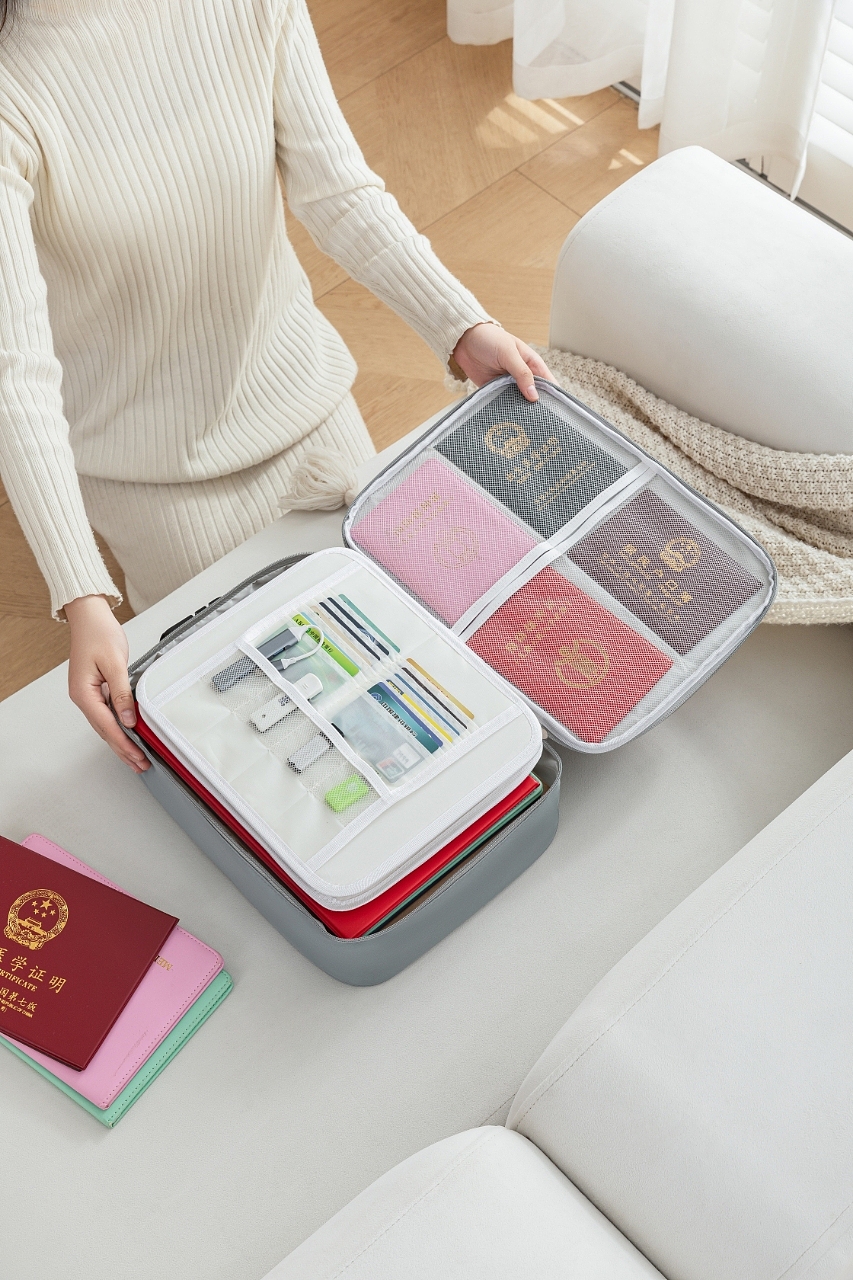 内衣包 证件包（图ZMzkzMDU4NjQ4） - 产品摄影 - 站酷设计师小金33原创素材 - 站酷ZCOOL